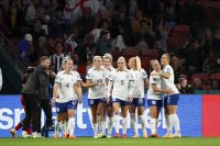 Англия, Япония и Дания започнаха с победи на световното първенство по футбол за жени