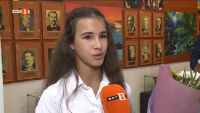 Кметът на Варна награди медалистките от световното първенство по художествена гимнастика за девойки