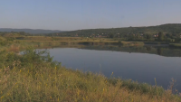 Опасен водоем край селата Скриняно и Николичевци