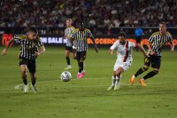 Ювентус победи Милан след дузпи в контрола в САЩ
