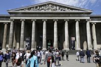 Златни бижута и скъпоценности са откраднати от Британския музей