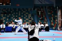 Българите не успяха да стигнат до медалите в първия ден на световното по таекуон-до ITF в Астана