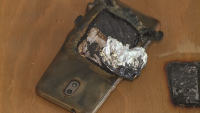 Мобилен телефон се запали, докато се зарежда и замалко не предизвика пожар в къща във Варна