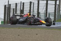 Макс Верстапен ще стартира от полпозишън в Гран при Япония на "Сузука"