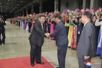 Ким Чен-ун беше тържествено посрещнат при завръщането си в Пхенян от Русия