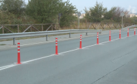 Срещу опасното шофиране: Монтират разделителни колчета по част от улиците в Дупница