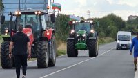 Земеделците отново на протест - ще изкарат тежка техника на входа на София