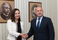 Президентът Румен Радев се срещна с еврокомисаря Илиана Иванова