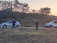 Мъж стреля по хора и се барикадира в санданското село Вълково