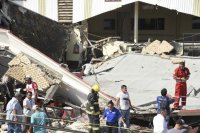 10 души загинаха след падане на покрив на църква в Мексико по време на литургия