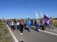 АМ "Струма" е блокирана и в двете посоки от протестиращи енергетици и миньори
