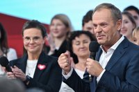 Исторически резултат: Опозицията в Полша с шанс за правителство