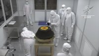 НАСА представя първите изображения на пробата от астероида Бену