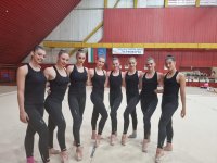 Националните отбори по естетическа гимнастика са първи и трети след откриващия ден на финалите на Световната купа