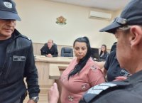 Дават на съд жената, пребила до смърт осиновеното си дете в Пловдив