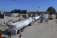 Втори конвой с хуманитарна помощ започна да влиза в Ивицата Газа