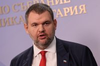 Делян Пеевски: "Лукойл" да си платят задълженията и да изпълняват закона