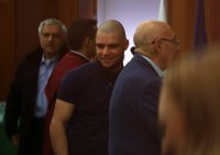 Съдът в Дупница наложи постоянен арест на прокурорския син заради заплахи към бившата му приятелка