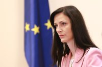 Габриел: Няма да бъда част от разделения и напрежения, които в момента само вредят на България да влезе в Шенген