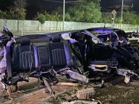 Тежка катастрофа с пиян шофьор в Пловдив: Колата е разцепена на две (СНИМКИ)