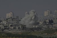 Продължават интензивните ракетни удари срещу Ивицата Газа