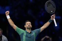 Новак Джокович срази Холгер Руне за първи успех във Финалния турнир на ATP