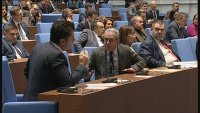 Скандал между Пеевски и "Продължаваме промяната" в парламента