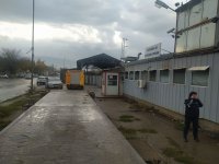 снимка 1 Местят варелите, обгазили райони в София, на площадка за опасни отпадъци