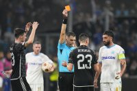 Олимпик Марсилия надигра Аякс на Стад Велодром в мач със седем гола