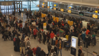 Десетки българи останаха блокирани на летището в Мюнхен няколко дни