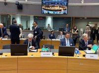 България гласува "въздържал се" за новите европейски правила за геномни техники в земеделието