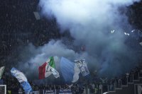 УЕФА глоби Лацио с близо 60 хиляди евро заради поведението на феновете на тима