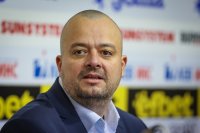 Сдружението "Левски на левскарите" поиска акциите на Левски от Наско Сираков