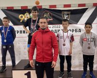 180 деца спориха за отличията във втория турнир по борба "Венцислав Полизоев"