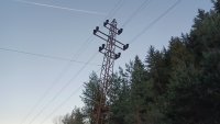 Пропада електрически стълб в Самоковско