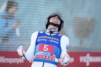 Владимир Зографски завърши 33-ти в състезанието от "Четирите шанци" в Инсбрук, Ян Хьорл стана победител