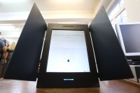 Проверката за неправомерен достъп до хеш кодовете на машините за гласуване вече е досъдебно производство
