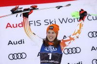 Петра Влъхова спечели слалома от Световната купа по ски алпийски дисциплини в Кранска гора