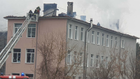 Започва оглед на щетите след пожара в училище в Разградско