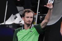 Даниил Медведев погаси пасив от два сета и надви Емил Русувуори на Australian Open