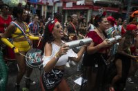 Рио Де Жанейро се готви за традиционния карнавал