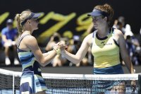 снимка 2 Квалификантката Даяна Ястремска продължава към полуфиналите на Australian Open