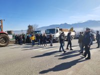 Земеделци блокираха главния път Е-79 край Дупница