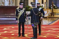 снимка 2 Новият владетел на Малайзия положи клетва, коронацията му ще е след месеци