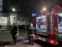 Един пациент е пострадал след пожара в психодиспансера в Бургас