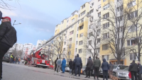 7-годишно дете и бебе, пострадали при пожара в Хасково, остават в болница