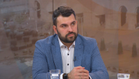 Георг Георгиев: Има и вариант Мария Габриел да си остане външен министър и да не се случи ротацията