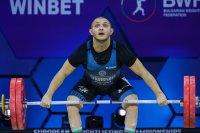 Валентин Генчев и Диан Пампорджиев останаха далеч от медалите на европейското по вдигане на тежести в София