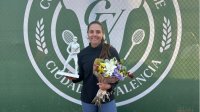 Виктория Томова посети срещите от Държавното лично първенство по тенис на закрито за мъже и жени