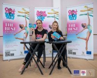 Олимпийските шампионки по художествена гимнастика Стефани Кирякова и Ерика Зафирова проведоха майсторски клас във Велико Търново
